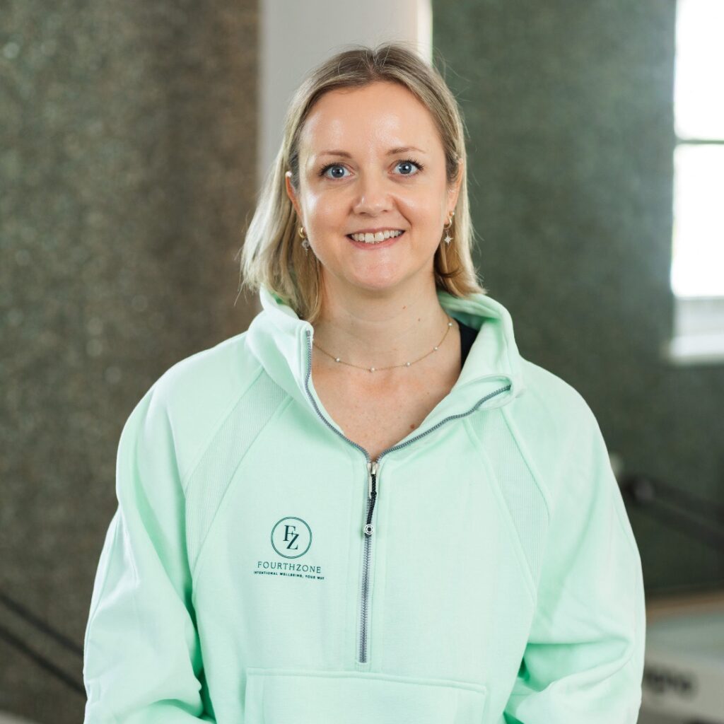 Sarah Bell Yoga Practitioner Fourthzone Jersey
